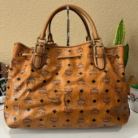 MCM COGNAC VISETOS DRAWSTRING BAG - Picture 2 of 16